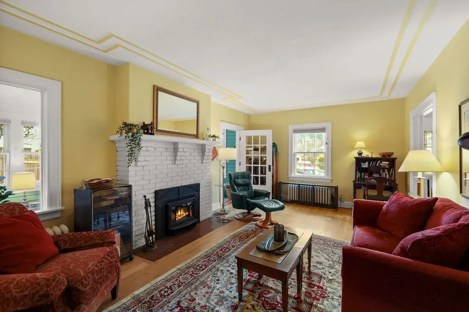 3 Bed 1 Bath Classic Historic Era Home in Madison, WI - 5