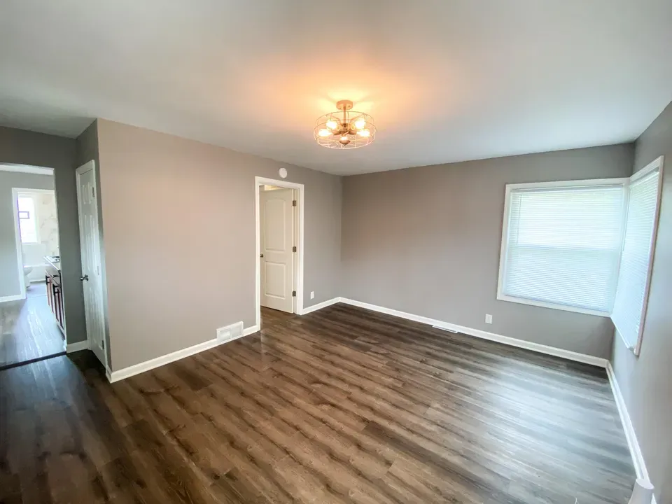 3 Bed 1 Bath Classic Historic Era Home in Milwaukee, WI - 2