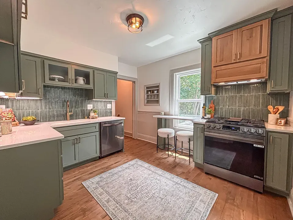 3 Bed 1 Bath Classic Historic Era Home in Milwaukee, WI - 1