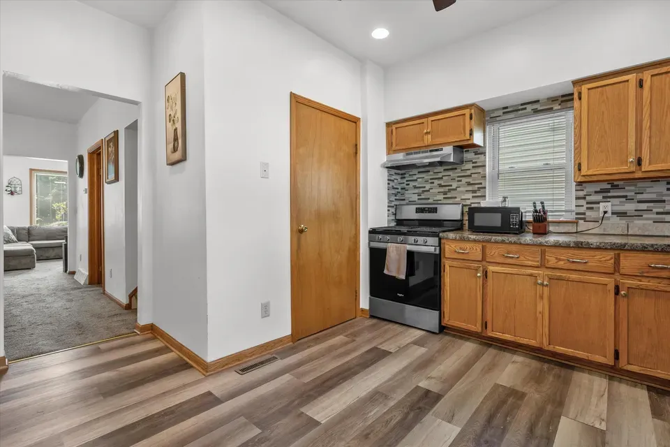 3 Bed 1 Bath Classic Historic Era Home in Milwaukee, WI - 2