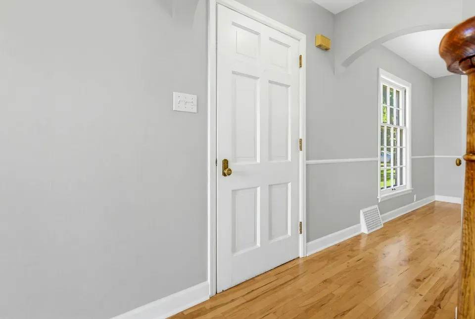 3 Bed 1 Bath Classic Historic Era Home in Milwaukee, WI - 3
