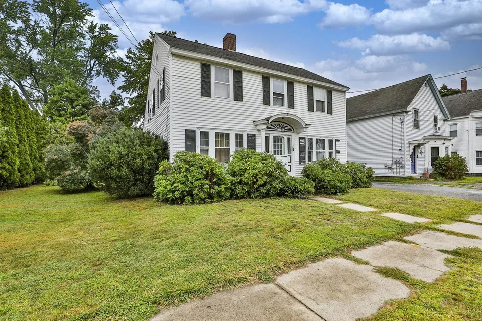 3 Bed 1 Bath Classic Historic Era Home in Nashua, NH - 2