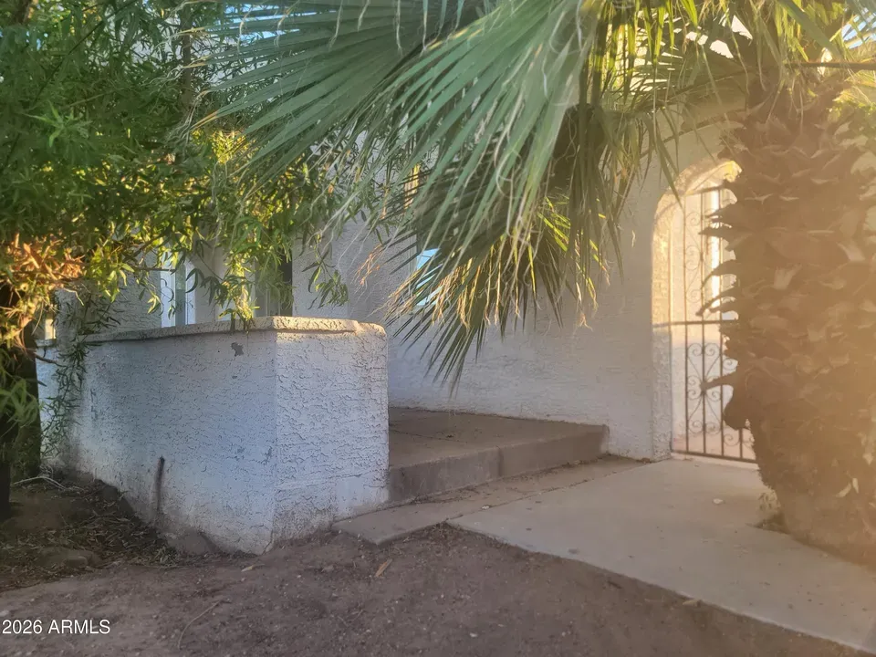 3 Bed 1 Bath Classic Historic Era Home in Phoenix, AZ - 4