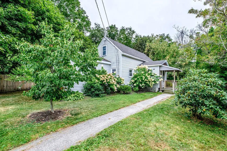 3 Bed 1 Bath Classic Historic Era Home in Portland, ME - 1