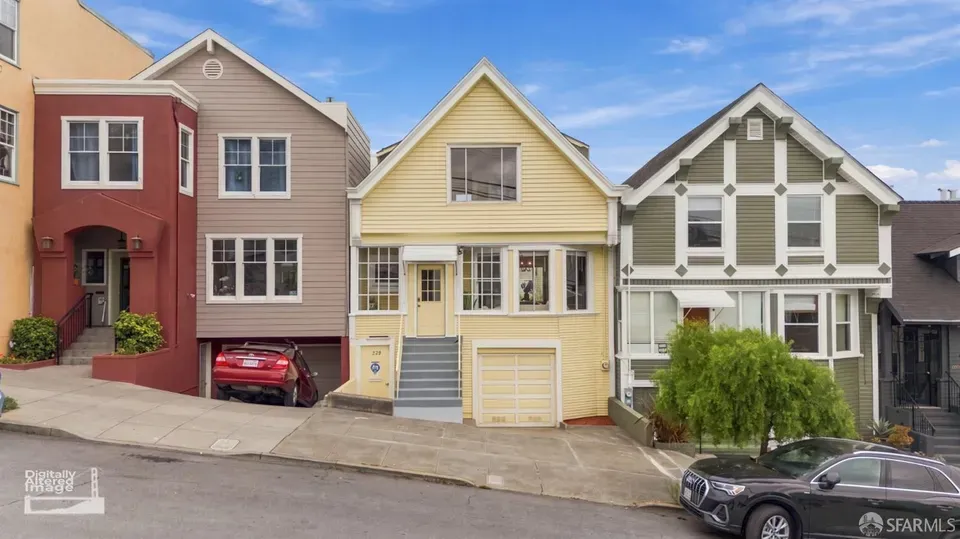 3 Bed 1 Bath Classic Historic Era Home in San Francisco, CA - 1