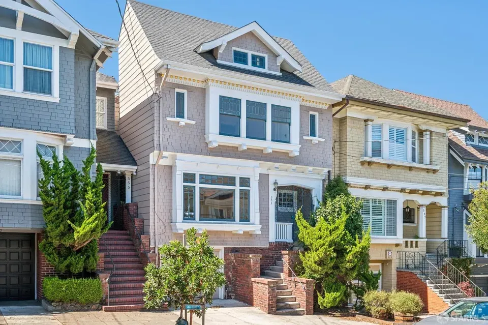 3 Bed 1 Bath Classic Historic Era Home in San Francisco, CA - 1