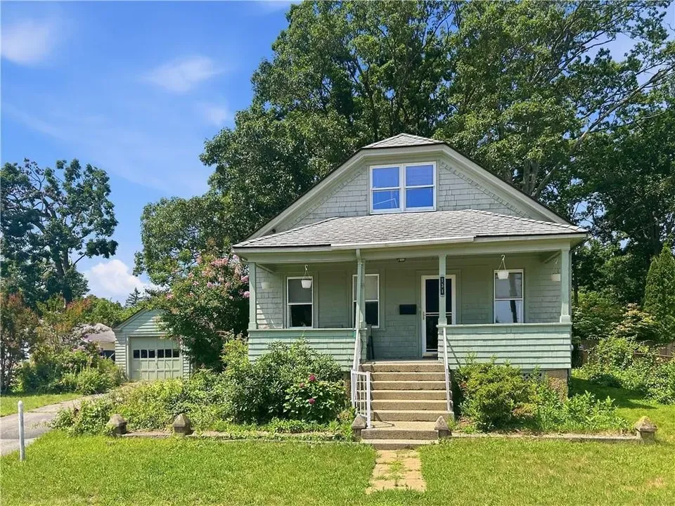 3 Bed 1 Bath Classic Historic Era Home in Warwick, RI