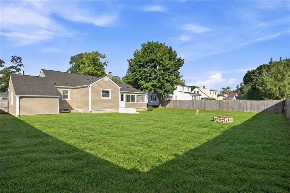 3 Bed 1 Bath Classic Historic Era Home in Warwick, RI - 3