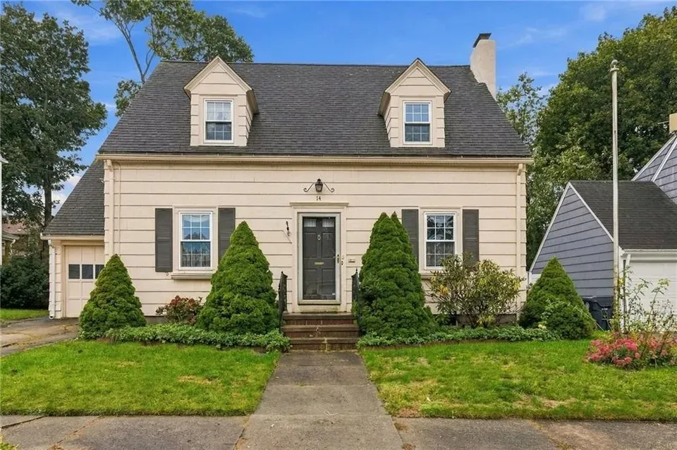 3 Bed 1 Bath Classic Historic Era Home in Warwick, RI