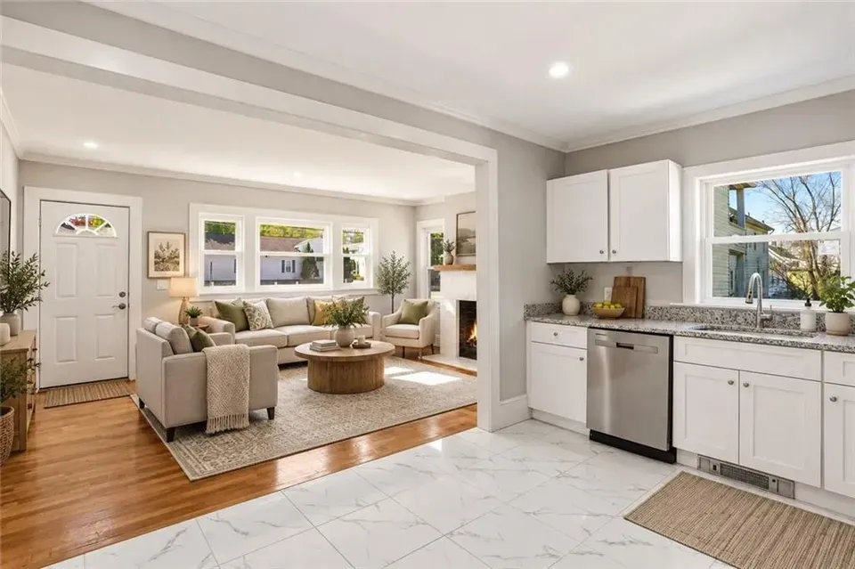 3 Bed 1 Bath Classic Historic Era Home in Warwick, RI - 1
