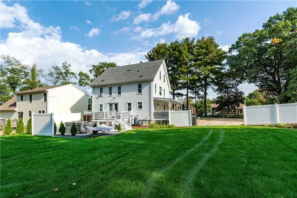 3 Bed 1 Bath Classic Historic Era Home in Warwick, RI - 5