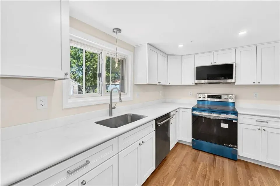 3 Bed 1 Bath Classic Historic Era Home in Warwick, RI - 2