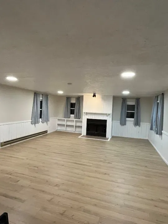 3 Bed 1 Bath Contemporary High-Rise Condo in Idaho Falls, ID - 2