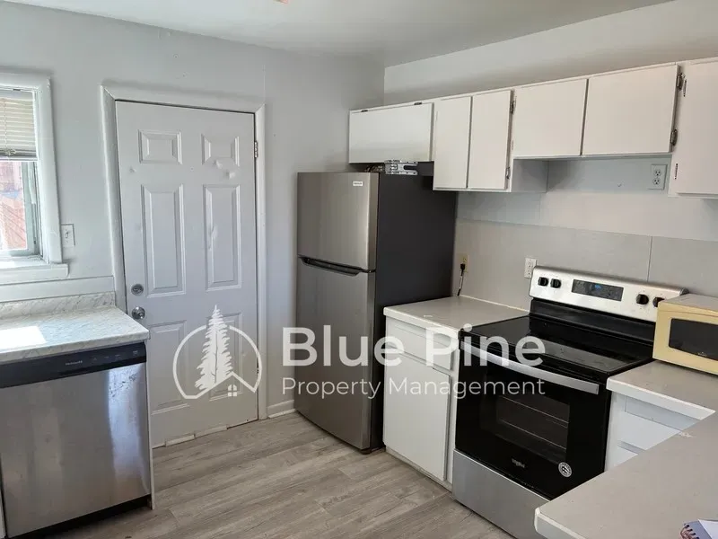 3 Bed 1 Bath Contemporary High-Rise Condo in Idaho Falls, ID - 5