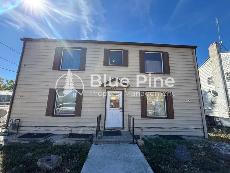 3 Bed 1 Bath Contemporary High-Rise Condo in Idaho Falls, ID - 1