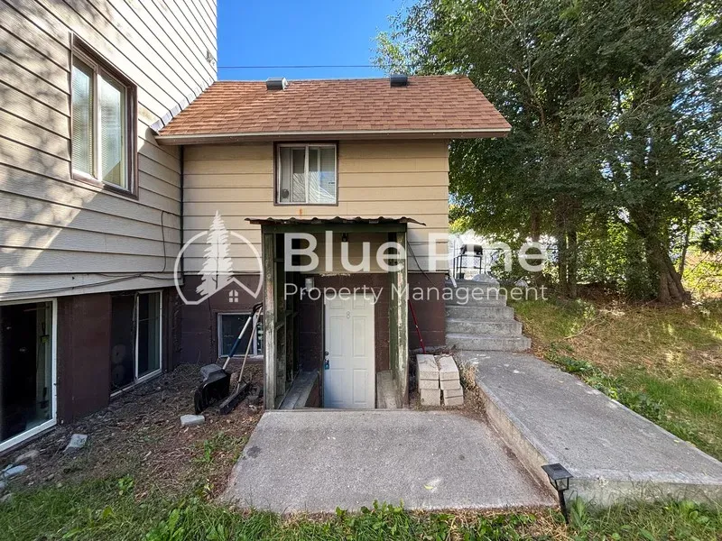 3 Bed 1 Bath Contemporary High-Rise Condo in Idaho Falls, ID - 2