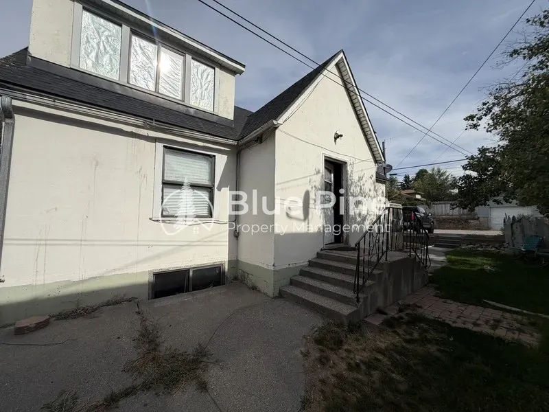 3 Bed 1 Bath Contemporary High-Rise Condo in Idaho Falls, ID - 1