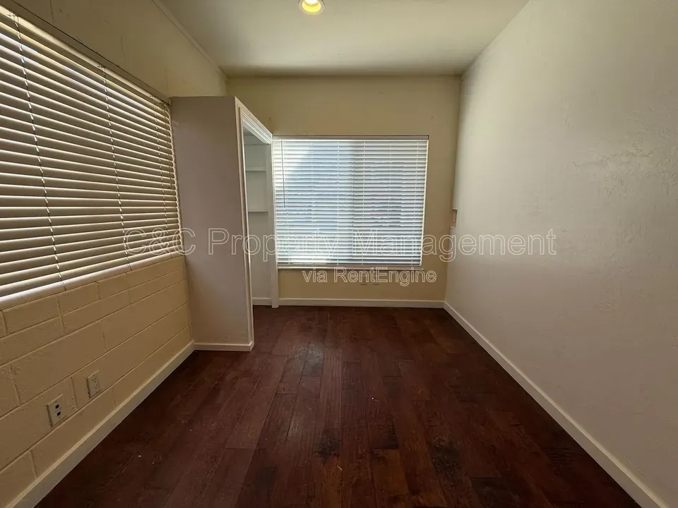 3 Bed 1 Bath Contemporary High-Rise Condo in Santa Cruz, CA - 3