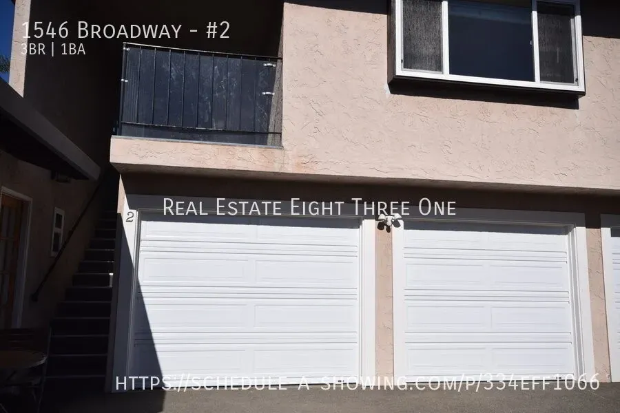 3 Bed 1 Bath Contemporary High-Rise Condo in Santa Cruz, CA