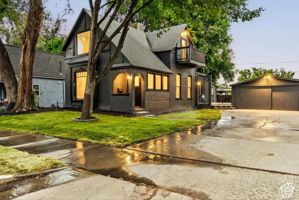 3 Bed 1 Bath Contemporary Modern in Salt Lake City, UT