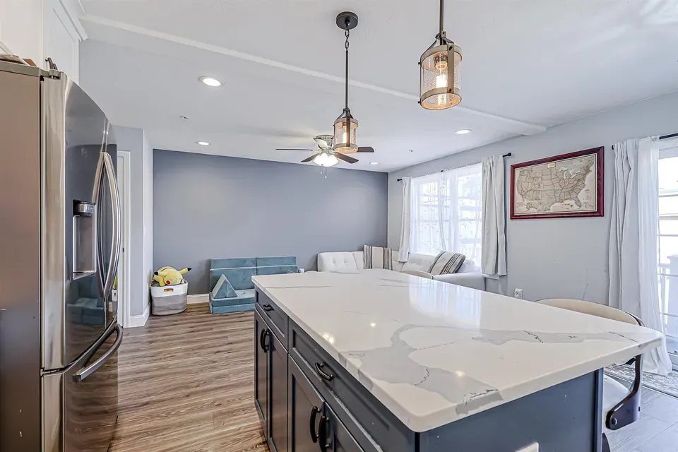 3 Bed 1 Bath Contemporary Multi-Level Townhome in Nashua, NH - 5