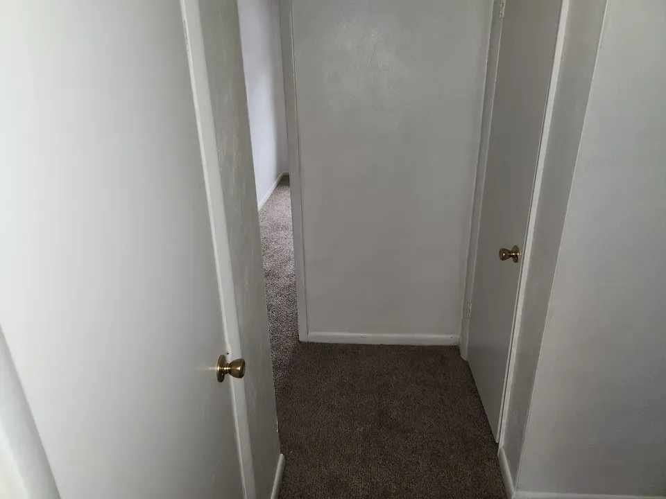 3 Bed 1 Bath Contemporary Multi-Level Townhome in Norfolk, VA - 4