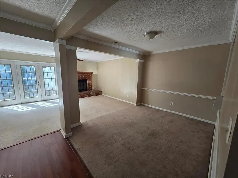 3 Bed 1 Bath Contemporary Multi-Level Townhome in Virginia Beach, VA - 4