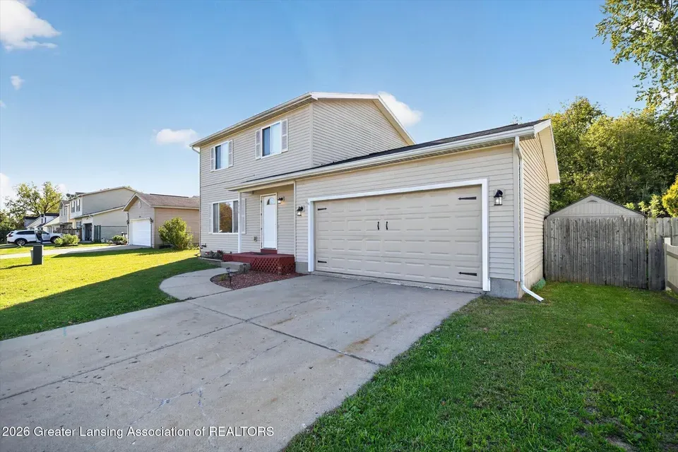 3 Bed 1 Bath Established Contemporary Home in Lansing, MI - 4