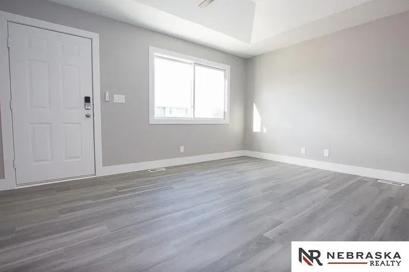 3 Bed 1 Bath Established Contemporary Home in Lincoln, NE - 5