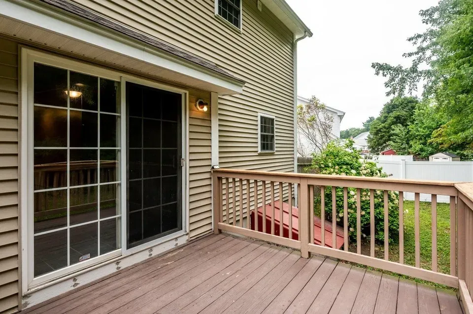 3 Bed 1 Bath Established Contemporary Home in Manchester, NH - 5