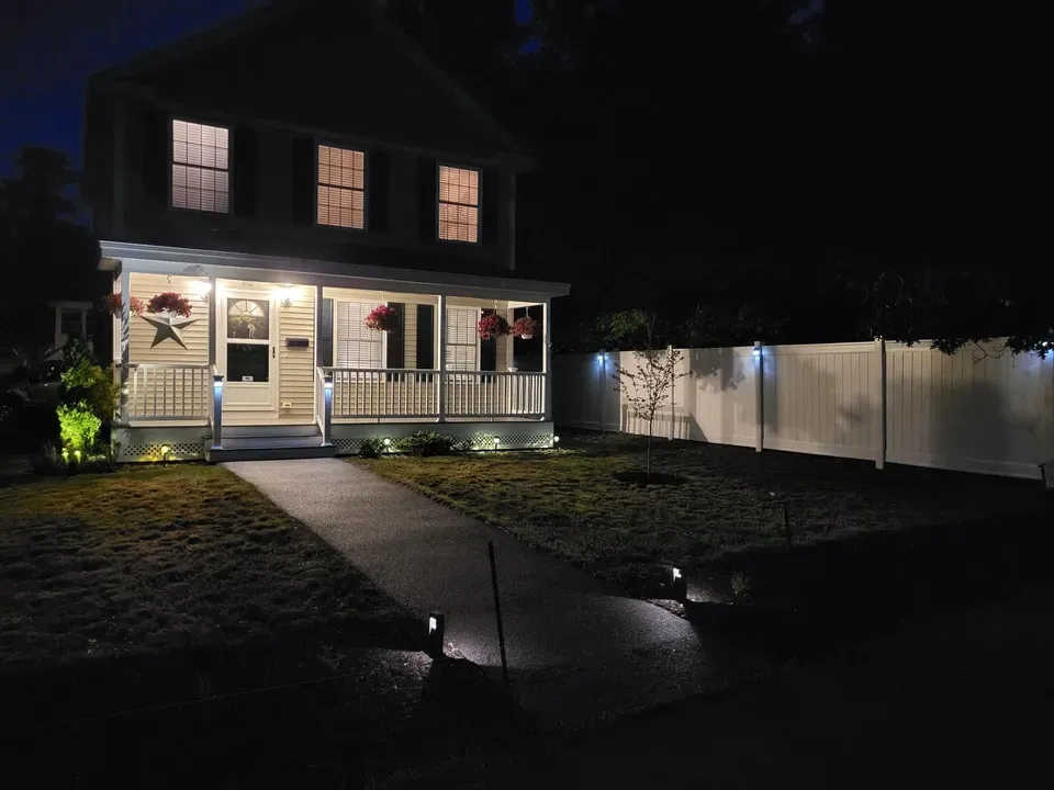3 Bed 1 Bath Established Contemporary Home in Manchester, NH - 2