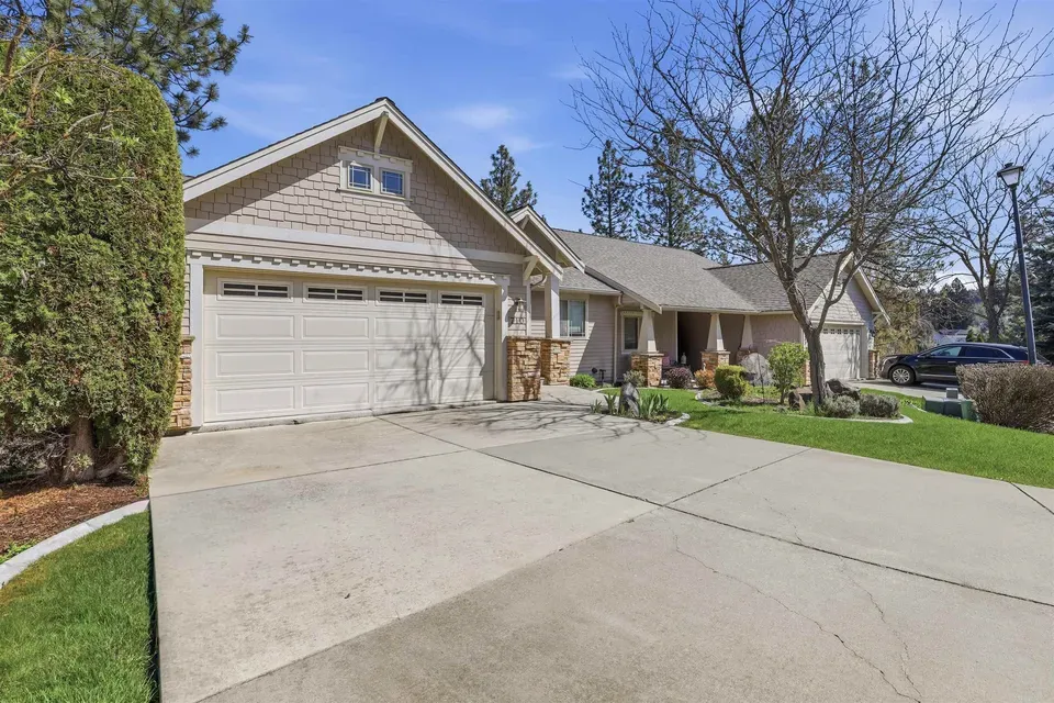 3 Bed 1 Bath Established Contemporary Home in Spokane, WA - 2