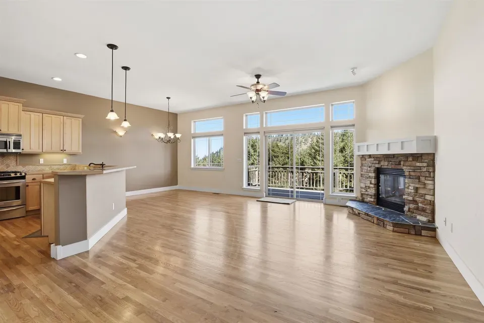 3 Bed 1 Bath Established Contemporary Home in Spokane, WA - 5