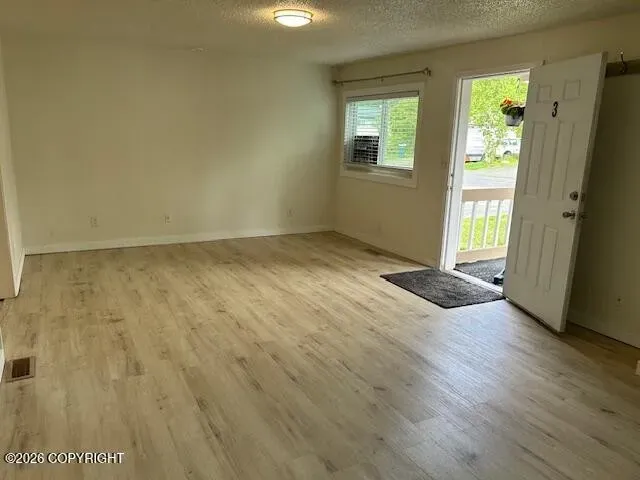3 Bed 1 Bath Established Mid-Century Residence in Anchorage, AK - 3