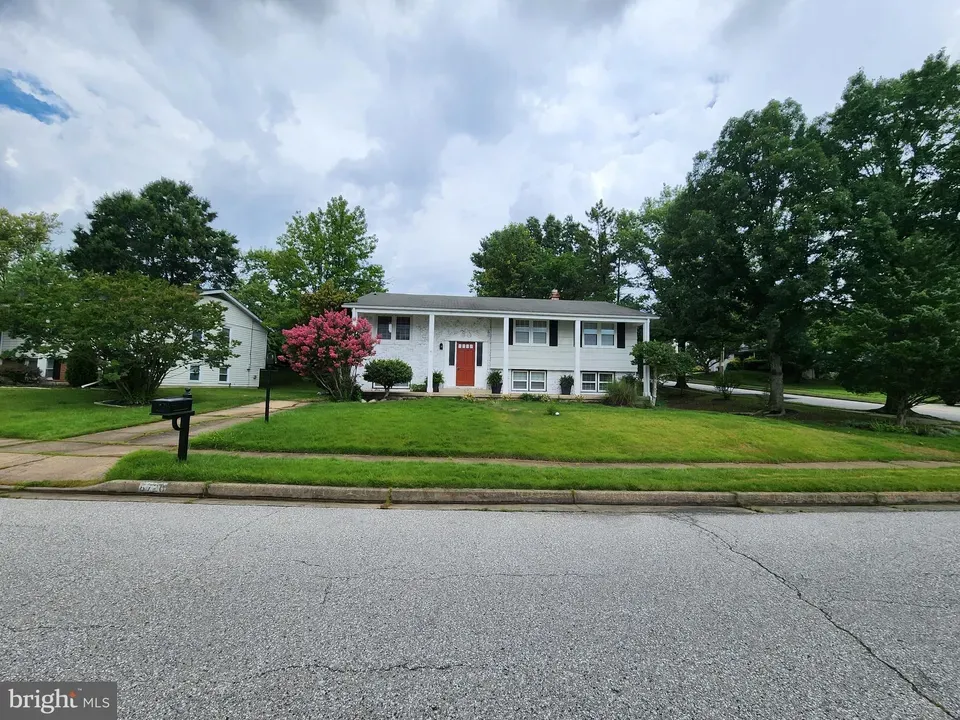 3 Bed 1 Bath Established Mid-Century Residence in Baltimore, MD - 2