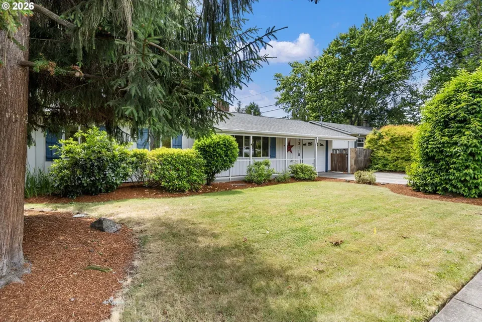 3 Bed 1 Bath Established Mid-Century Residence in Beaverton, OR - 3