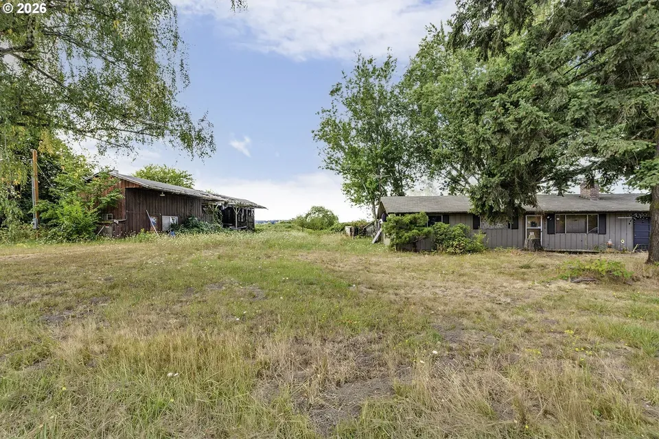 3 Bed 1 Bath Established Mid-Century Residence in Beaverton, OR - 3