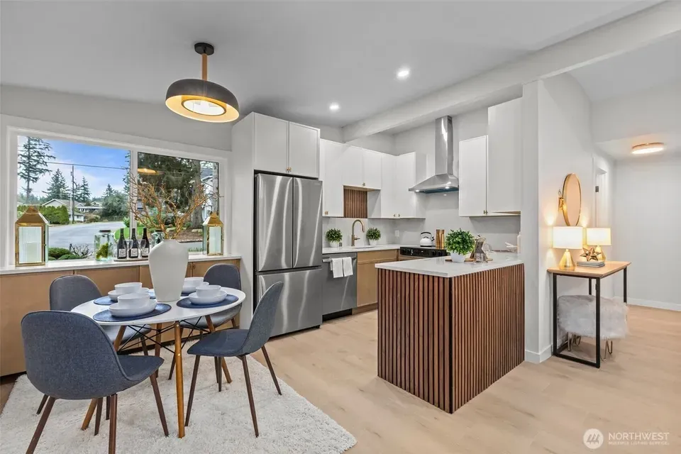 3 Bed 1 Bath Established Mid-Century Residence in Bellevue, WA - 3