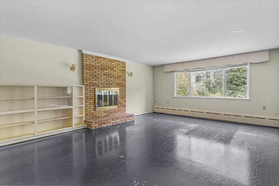 3 Bed 1 Bath Established Mid-Century Residence in Burlington, VT - 5