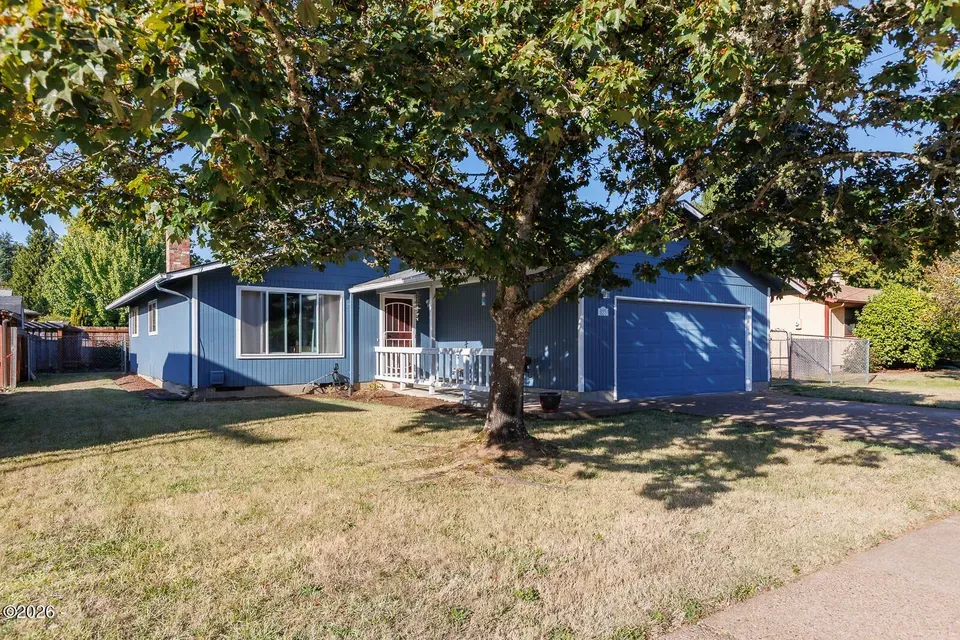 3 Bed 1 Bath Established Mid-Century Residence in Corvallis, OR - 2