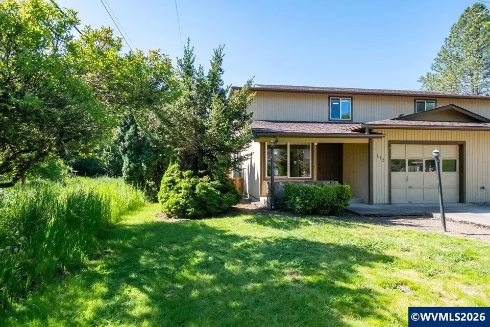 3 Bed 1 Bath Established Mid-Century Residence in Corvallis, OR - 1