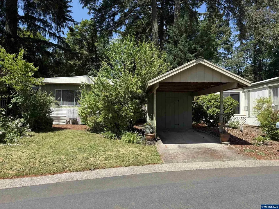 3 Bed 1 Bath Established Mid-Century Residence in Corvallis, OR - 1