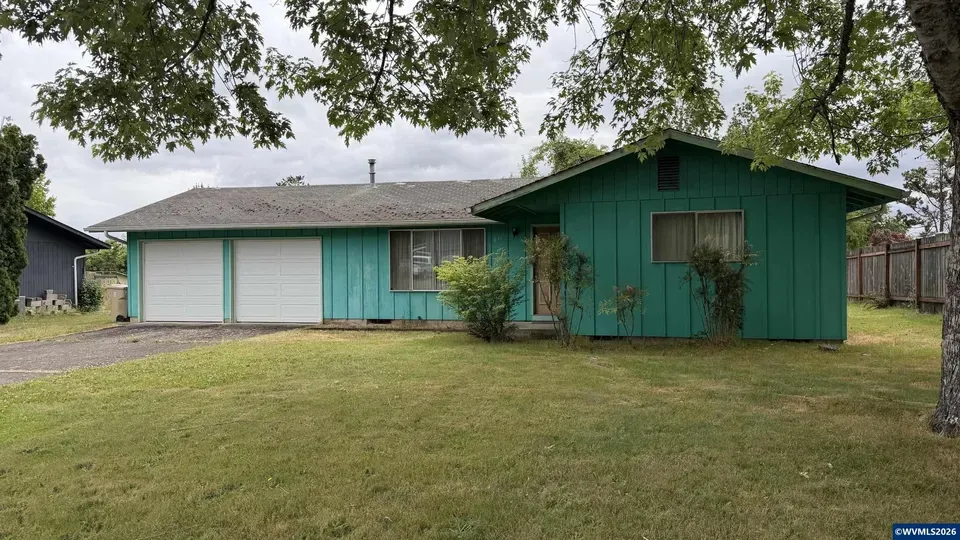 3 Bed 1 Bath Established Mid-Century Residence in Corvallis, OR - 1