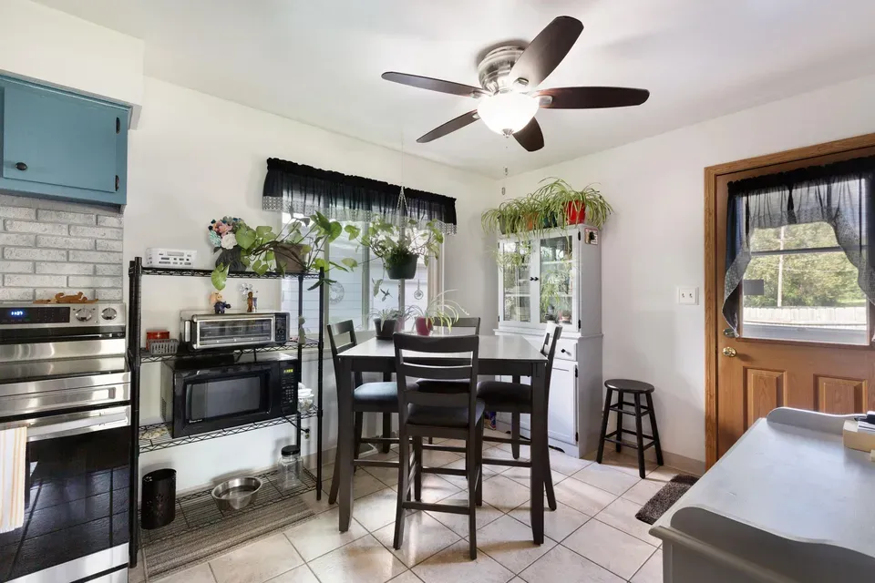 3 Bed 1 Bath Established Mid-Century Residence in Kenosha, WI - 5