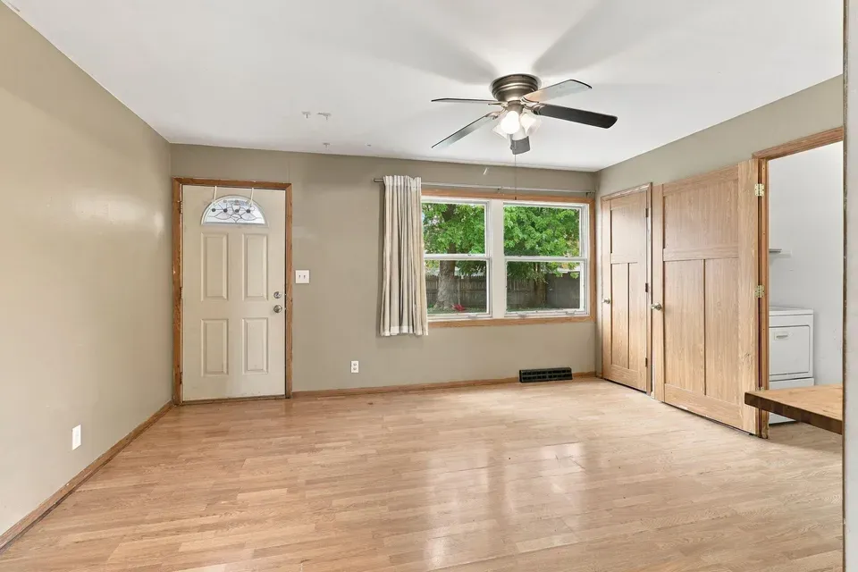 3 Bed 1 Bath Established Mid-Century Residence in Kenosha, WI - 3