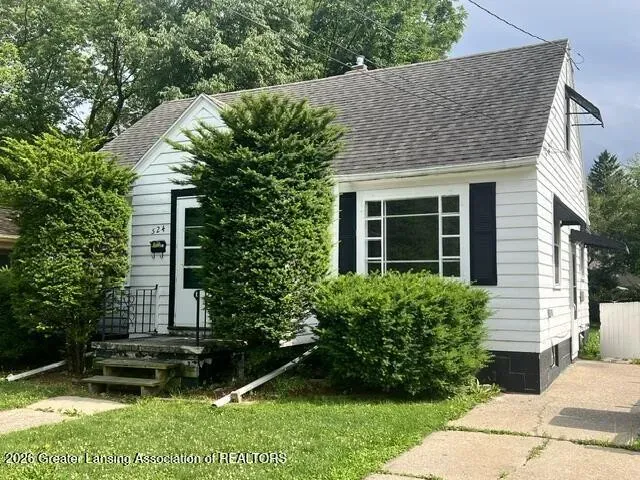 3 Bed 1 Bath Established Mid-Century Residence in Lansing, MI - 1