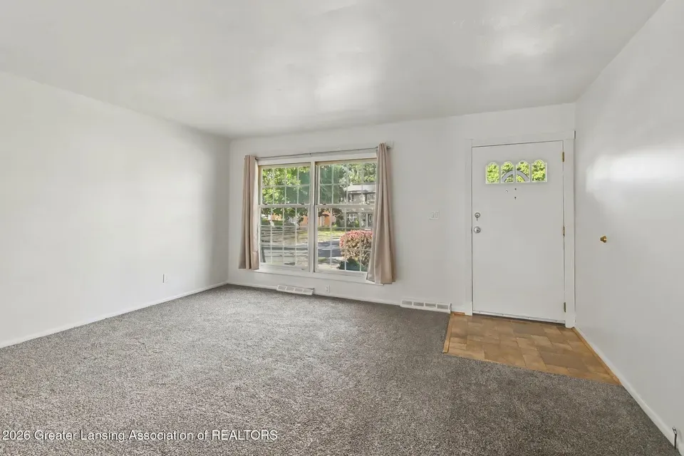 3 Bed 1 Bath Established Mid-Century Residence in Lansing, MI - 5