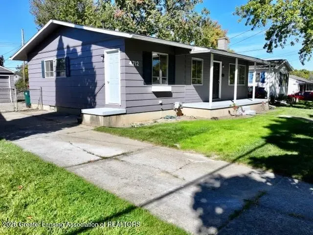 3 Bed 1 Bath Established Mid-Century Residence in Lansing, MI - 1