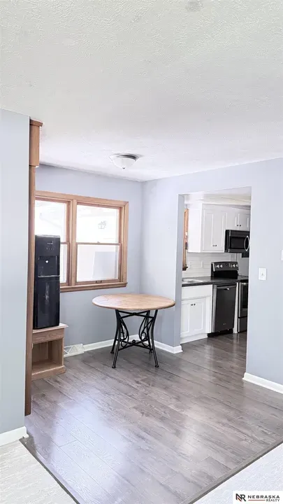 3 Bed 1 Bath Established Mid-Century Residence in Lincoln, NE - 4