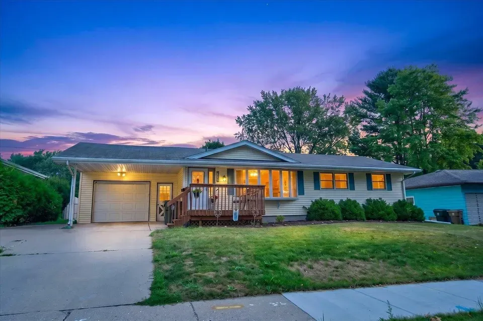 3 Bed 1 Bath Established Mid-Century Residence in Madison, WI